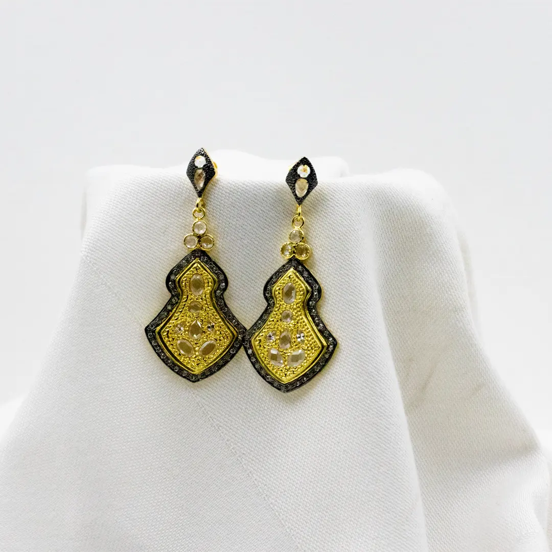 Golden Lantern Drops