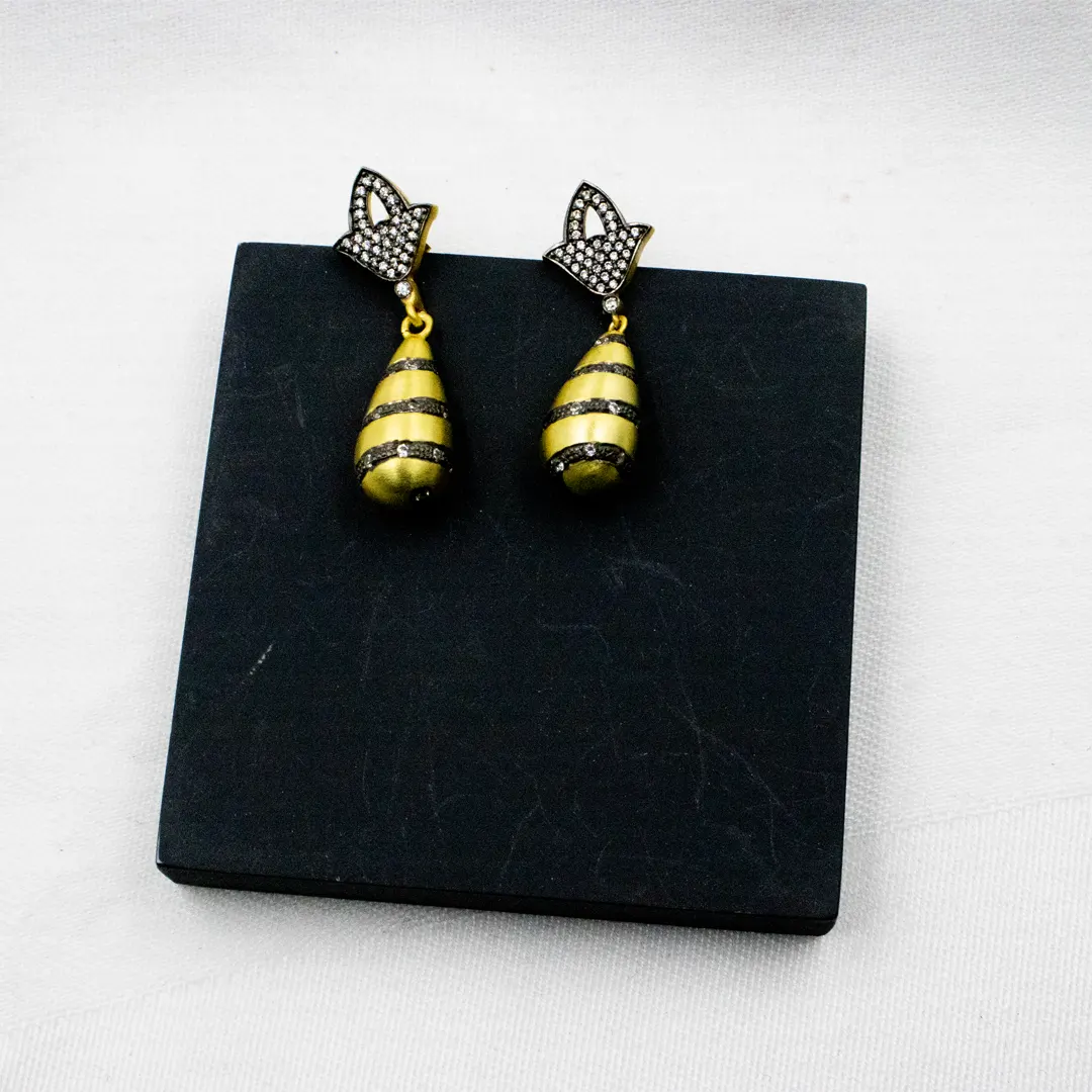 Regal Hive Earrings