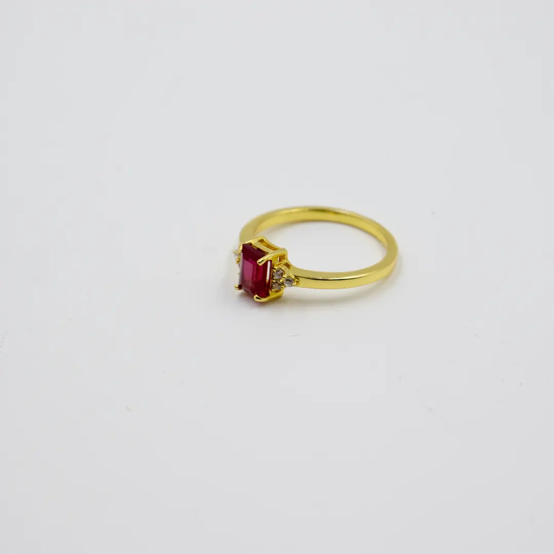 Scarlet Majesty Ring