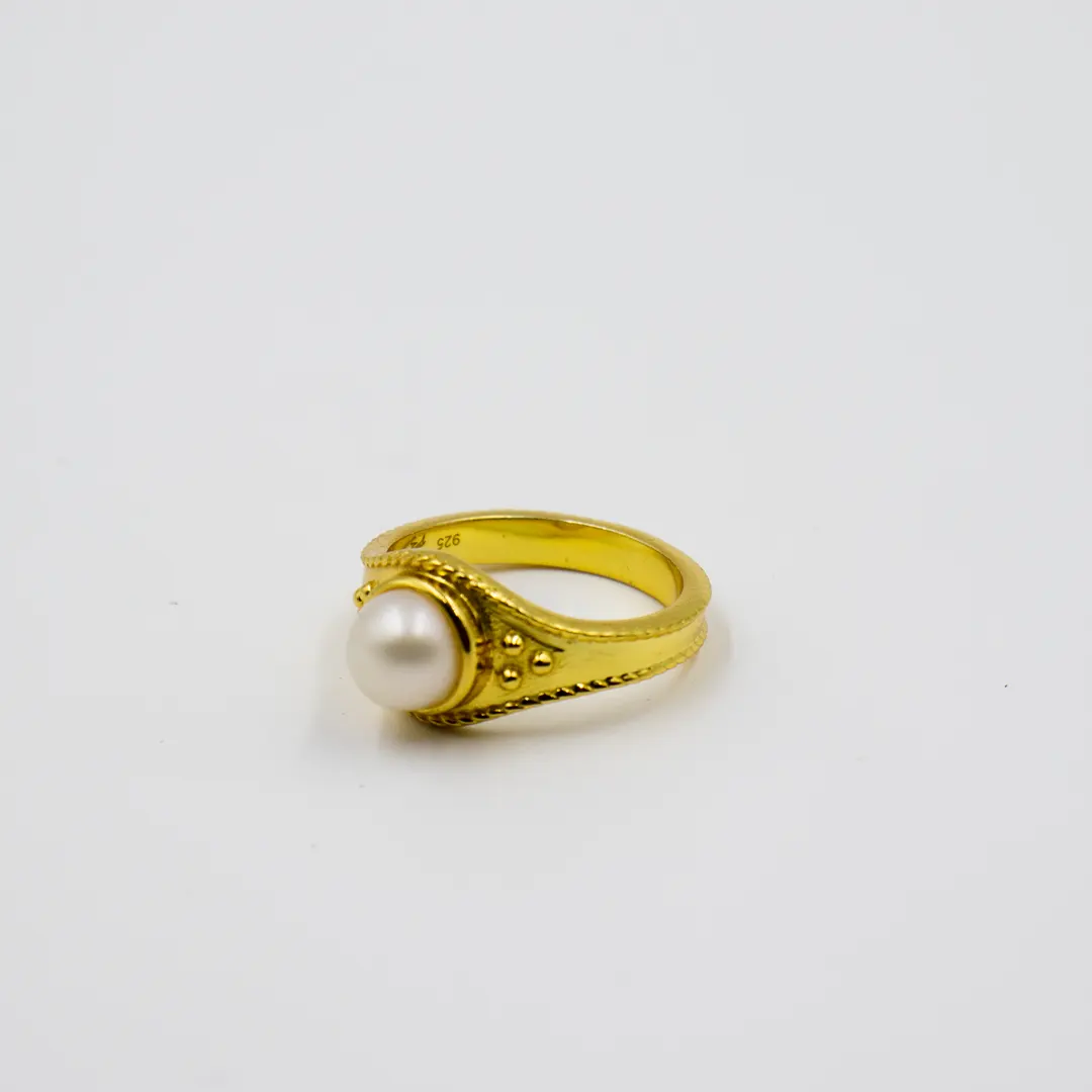 Lustrous Dawn Ring